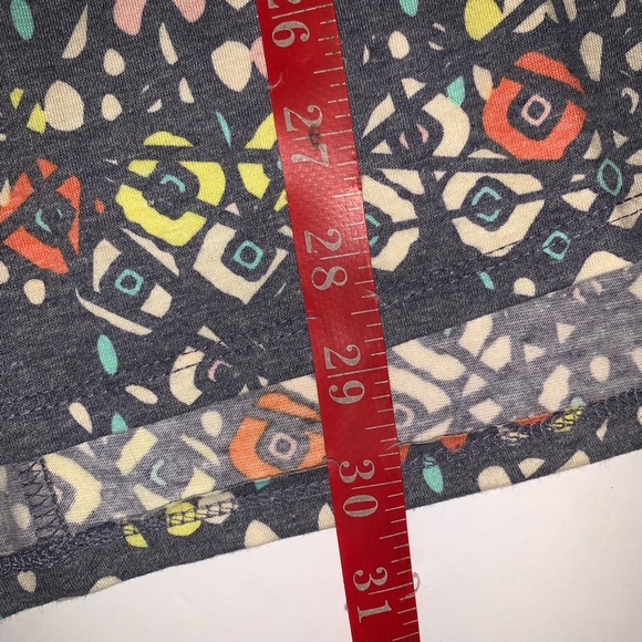 Lularoe Women’s Perfect T Small Grey NEW - Picture 3 of 7